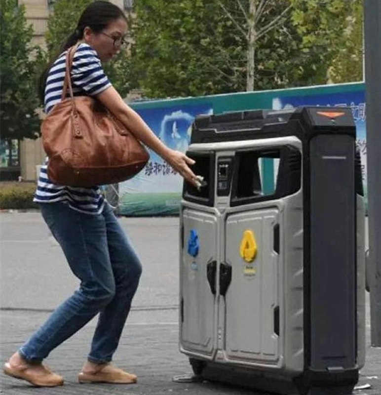 سطل‌های زباله مجهز به Wi-Fi در چین. مام دنبال فیلترشکن همچنان 😐