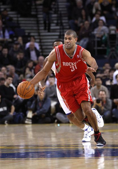 در سال ۲۰۰۶، تیم بسکتبال Houston Rockets ایالت تگزاس آمریکا به دنبال یک بازیکن بااستعداد برای اضافه کردن به تیمش بود …پس از تحلیل‌