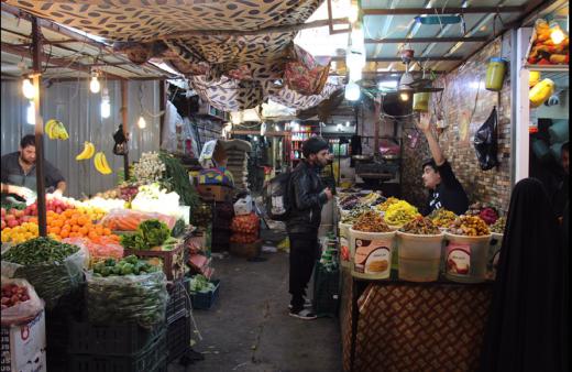 بازار میوه در کربلا