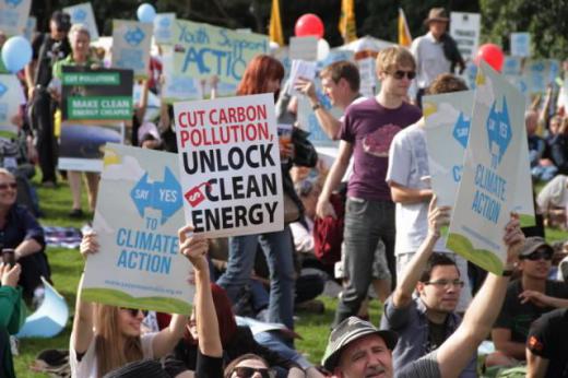 احزاب چپ و جنبش دانشجویی دو رکن اصلی حامیان محیط زیست
