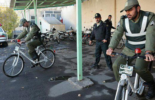 🚴‍♀آسمانی آبی با پلیس‌های دوچرخه‌سوار …✳️فرمانده نیروی انتظامی تهران بزرگ گفت: پیشنهاد داده‌ایم تا در ۶ ماه دوم امسال پلیس دوچرخه 