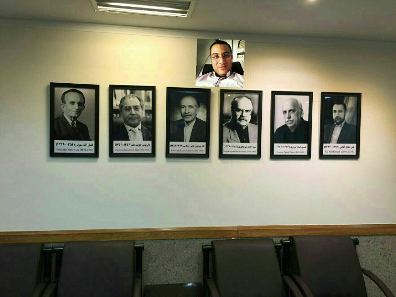 شوخی یکی از رفقای قدیمی، با عکس قبلی😁😂