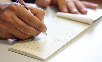 اگر دریافت کننده چک بلامحل ظرف مدت ۶ ماه از صاحب حساب شکایت نکند دیگر حق شکایت نخواهد داشت …