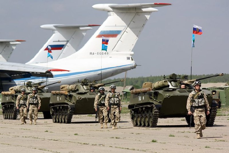 📎پدافند دفاعی مستقر در پایگاه هوایی روسیه در حمیمیم یک پهپاد ناشناس را سرنگون کرد