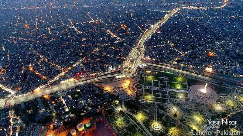 از لاهور