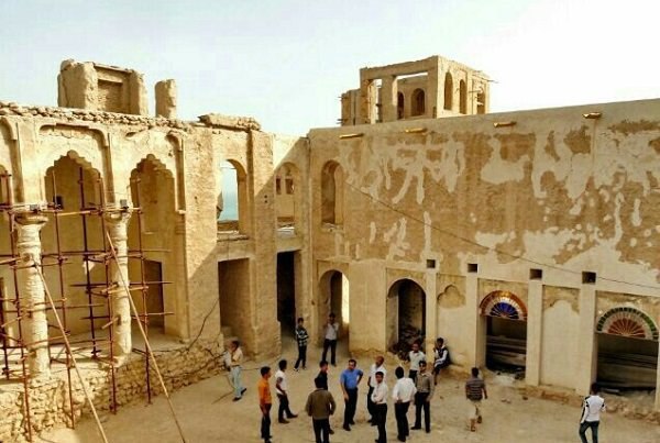 ‍ شیخ نصوری، آخرین حکمران بندر طاهری در اواخر دوره قاجاریه و اوایل دوره پهلوی بوده است