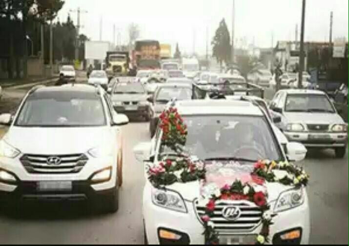 ⭐️کاروان‌های عروسی که با سرعت کم خود موجب کندی عبور و مرور، ترافیک و انسداد مسیر شوند، طبق قانون برای هر یک از خودروها مبلغ ۴۰۰ هز