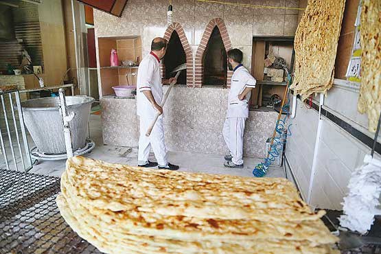 پختن نان لازم نیست!.۱۰۰ ٪ سود!.. خرید آرد با قیمت یارانه‌ای برای نانوایی‌های سنتی