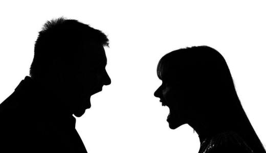 ۱۰٪ مشاجرات میان زوجین به خاطر اختلاف عقیده است. و ۹۰٪ به خاطر تُن صداى نامناسب …