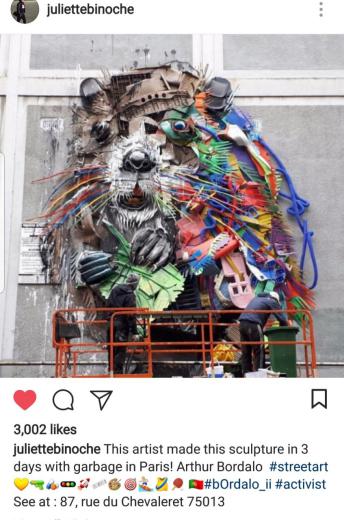   🔻مجسمه‌ای که به تازگی هنرمندی به نام آرتور بوردالو در یکی از خیابان‌های پاریس با استفاده از زباله 