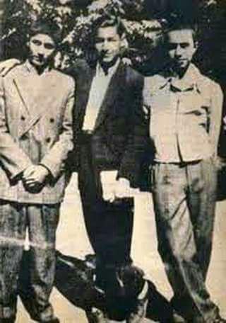 راست به چپ: شهیدان ۱۶ آذر ۱۳۳۲. احمد قندچی، آذر شریعت رضوی، مصطفی بزرگ‌نیا.. عکاس: مصطفی چمران